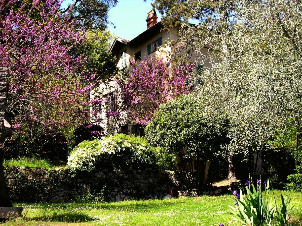 سوسبيل Domaine Du Parais B&B المظهر الخارجي الصورة