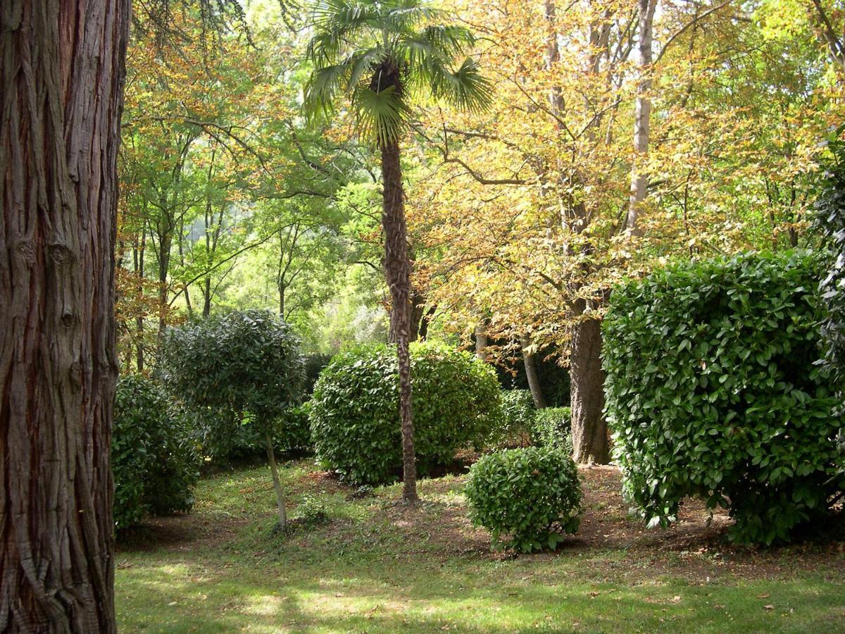 سوسبيل Domaine Du Parais B&B المظهر الخارجي الصورة